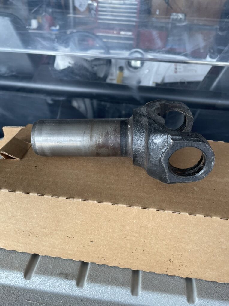 Slip Yoke 27 Spline Chevy
