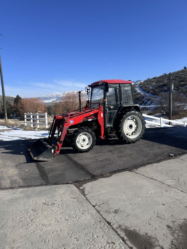 Yanmar F535D 50HP 4x4 Cabbed Tractor