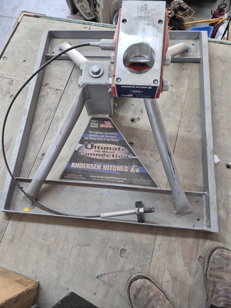 Andersen Hitches Ultimate 5th Wheel Connection 2 - 24,000 lbs GTWR