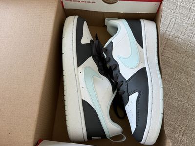 New! Nike Court Borough Low Recraft GS Shoes White/Black/Mint Foam Youth Size 6Y.