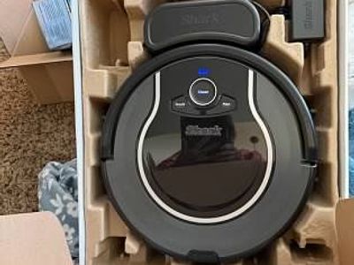 Shark ION Robot Vacuum Wi-Fi Enabled with Tri-Brush System