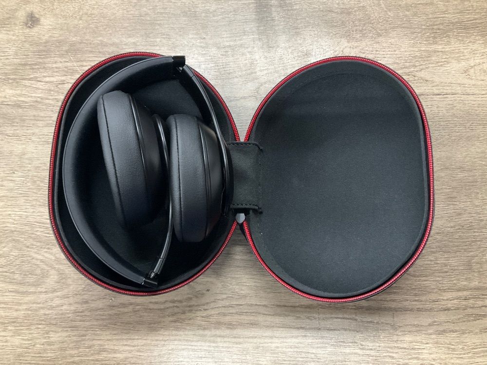 Beats STUDIO 3 HEADPHONES