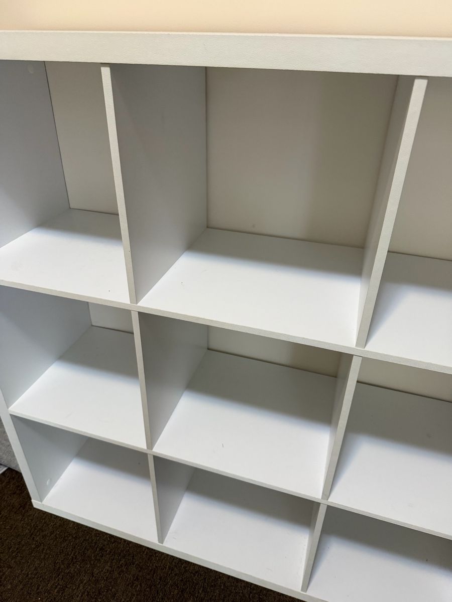 Main image 6