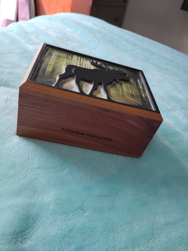 Yellowstone National Park Moose Keepsake Box Cedar Wood Hinged Lid Storage