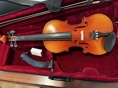 Suzuki No. 220 4/4 Violin Outfit – Japan Made – Excellent Condition