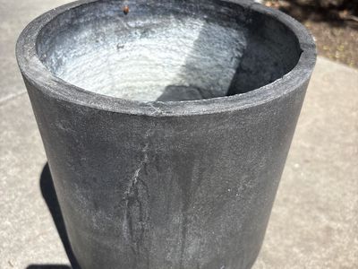 Indoor Terracotta Plant Pot With Wooden Legs