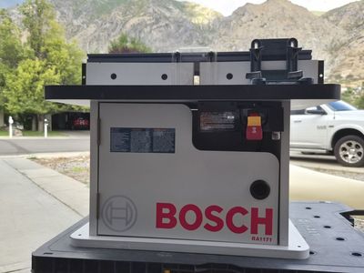 Bosch Cabinet-Style Router Table – Never Used
