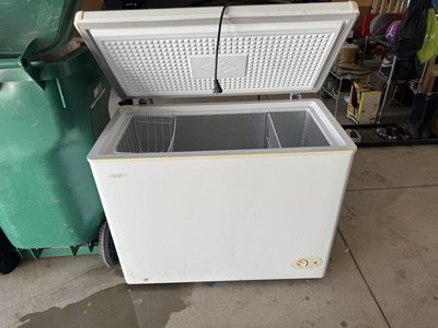 Danby Chest Freezer
