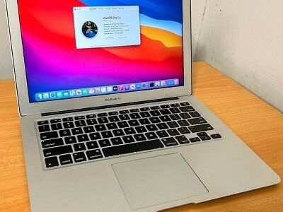 2015 13" MacBook Air w/warranty