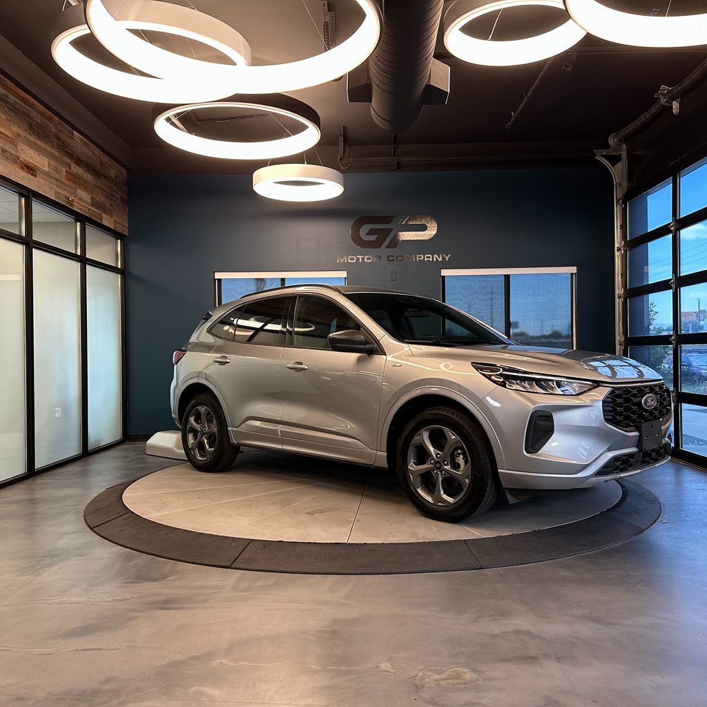 2023 Ford Escape ST-Line