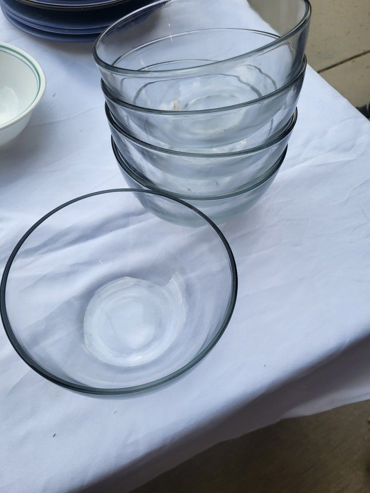 Set of 5 Clear Glass Nesting Mixing Bowls