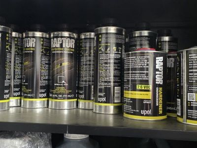 Various Eastwood Extreme Chassis Black Primer & Blacktop Coating - Raptor bedliner, Automotive Undercoating Supplies
and new uno