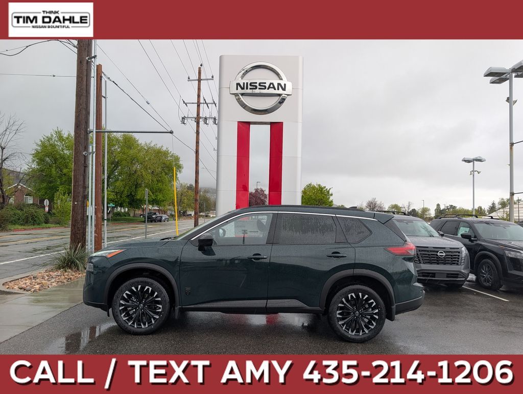 2026 Nissan Rogue Dark Armor