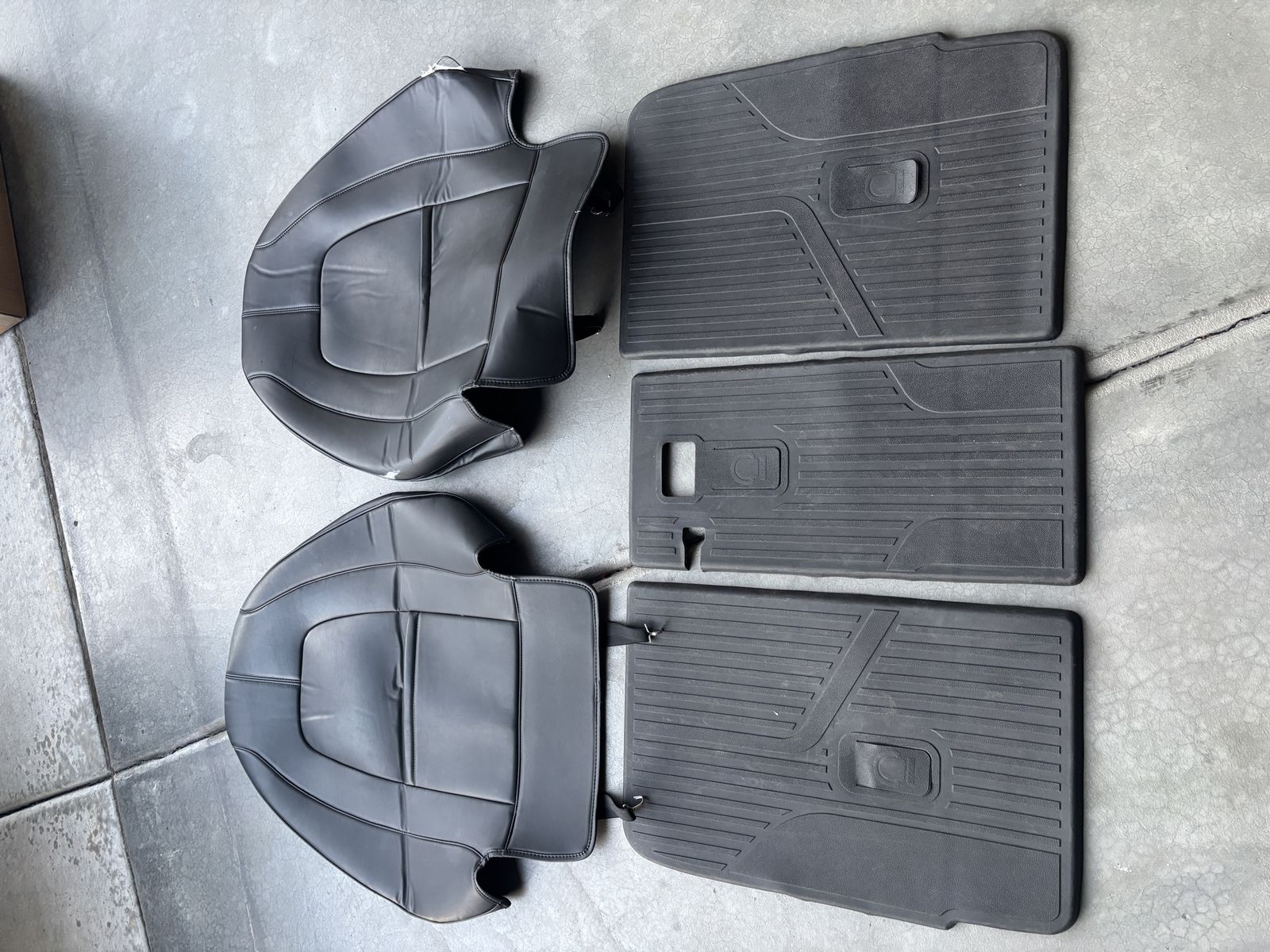 Model Y Seat Covers, Storage Tray, Floor Mats