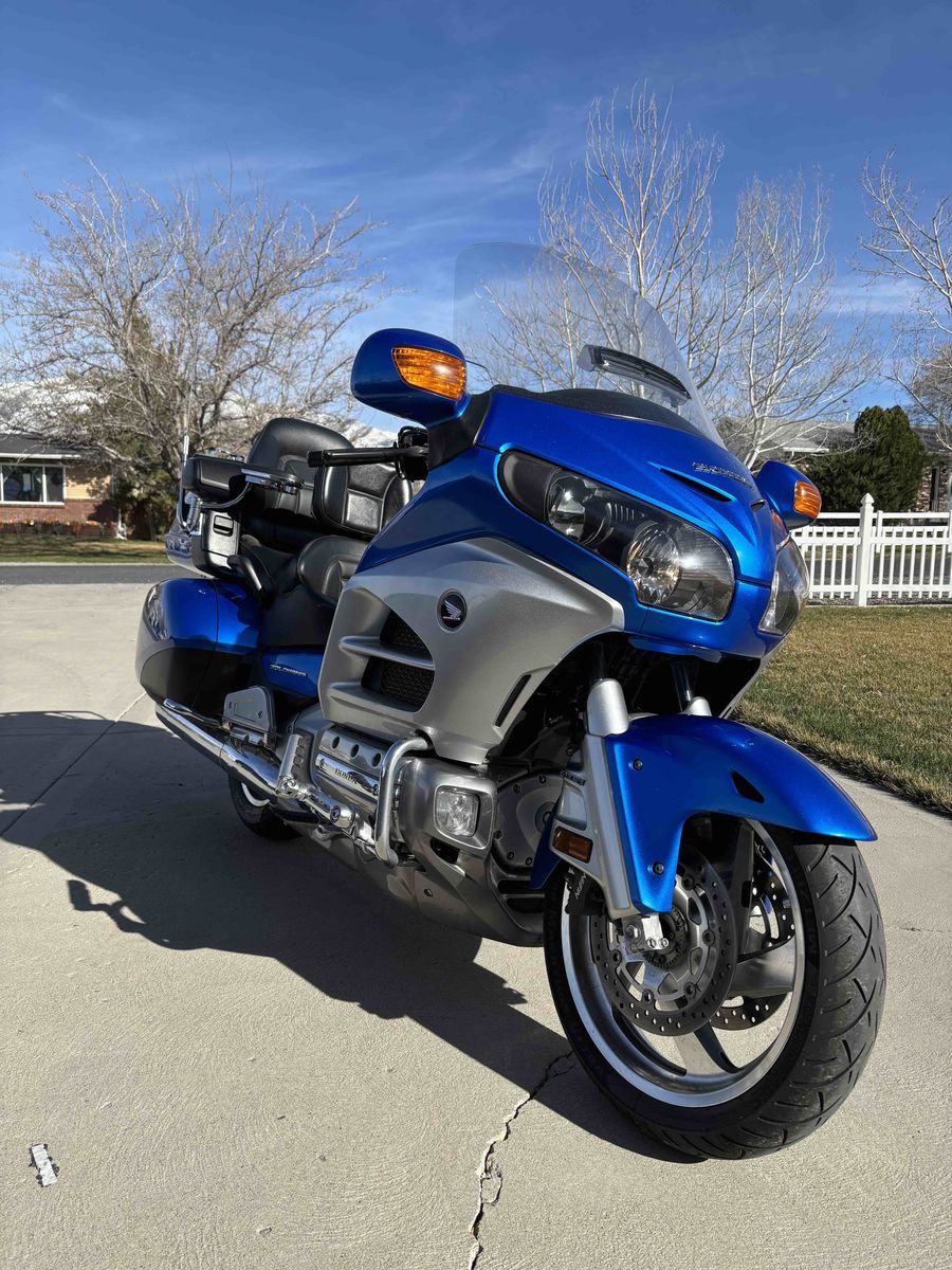 2013 Honda Gold Wing GL1800 – Clean, Well-Maintained Touring Bike