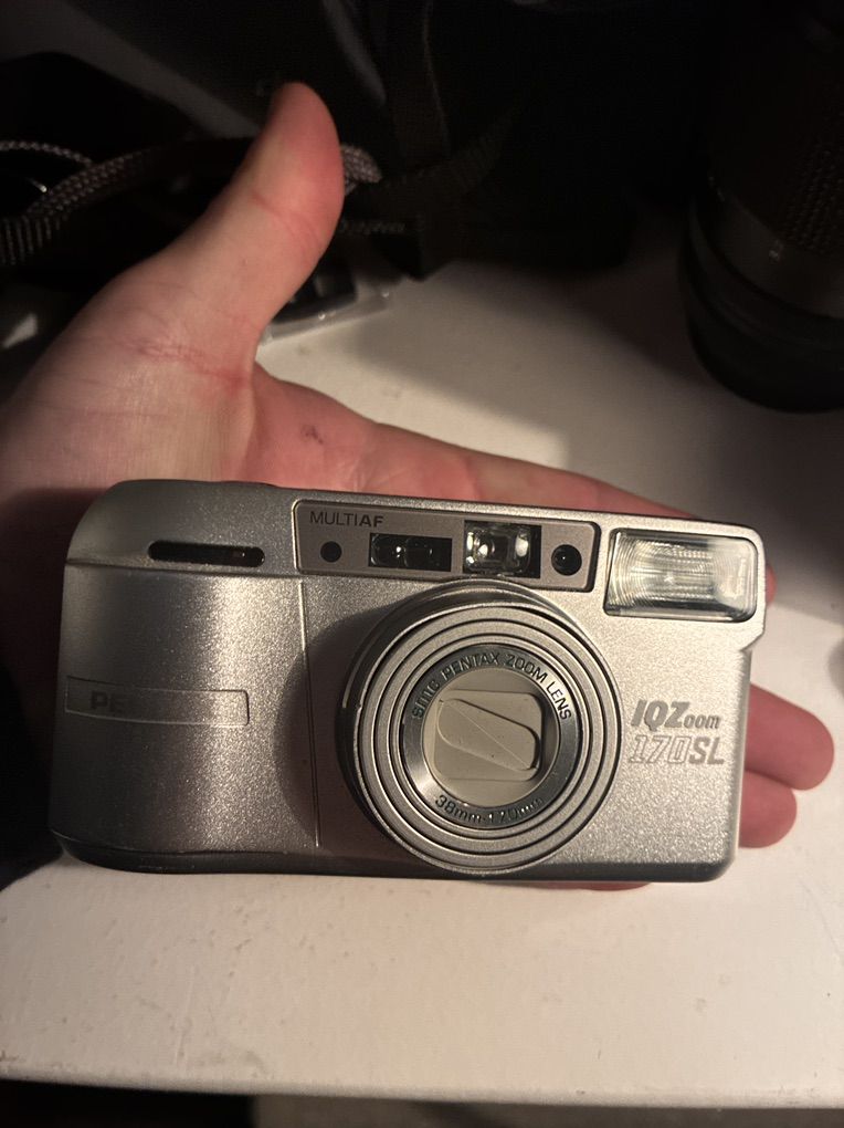 Pentax IQZ/Espio 170 SL Film Point And Shoot
