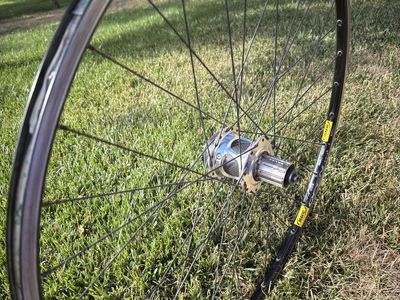 CycleOps wired Hub with computer