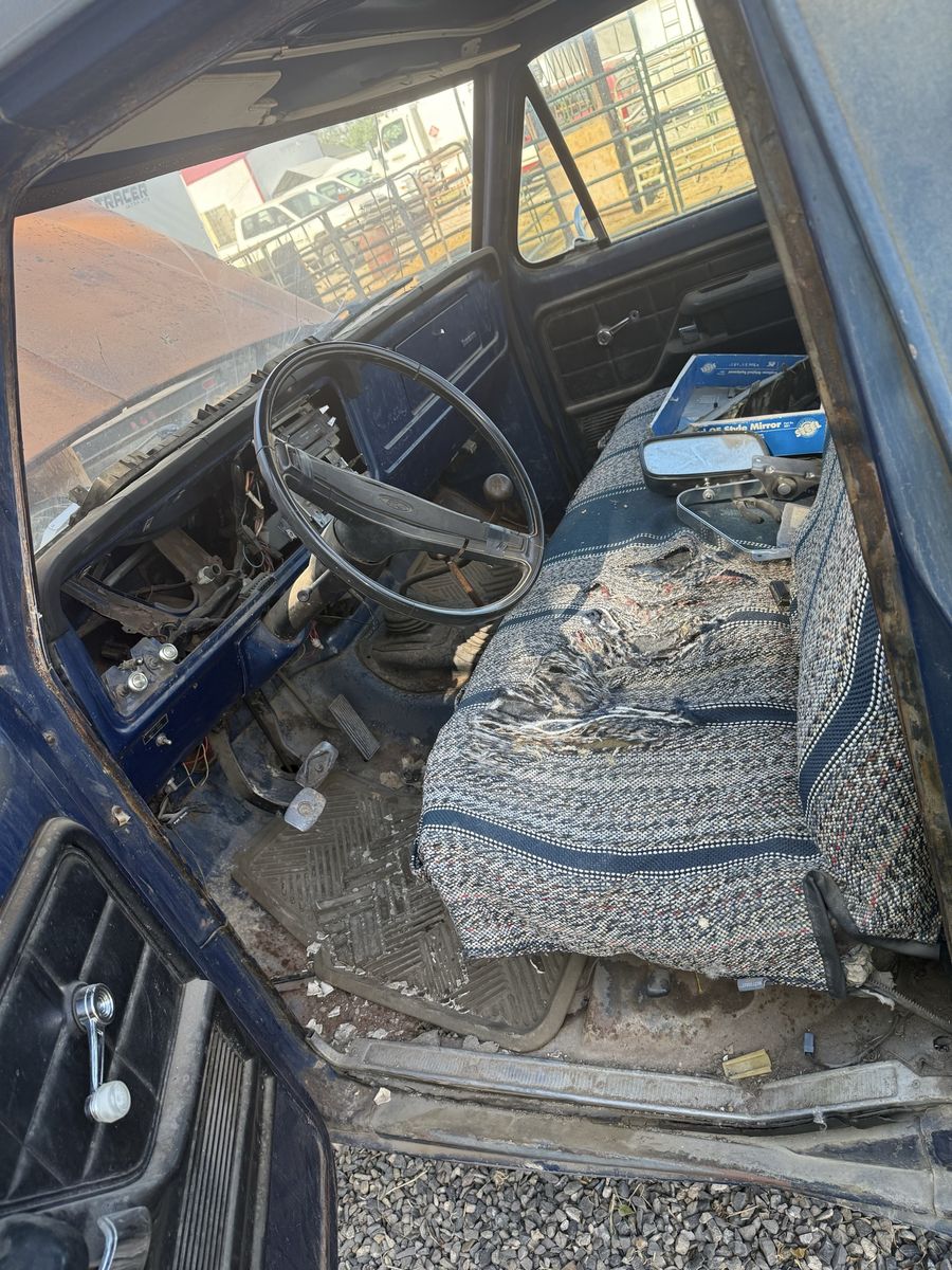 Main image 4