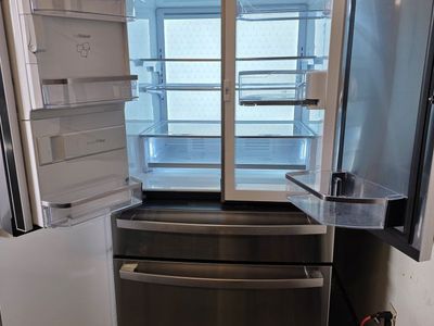 GE REFRIGERATOR