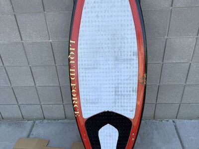 Liquid Force Venture Wakesurf Board - NEEDS 1 FIN