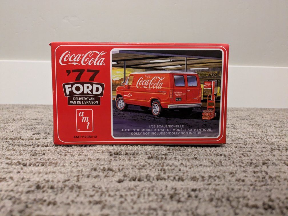Coca-Cola '77 Ford Delivery Van Model Kit