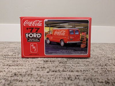 Coca-Cola '77 Ford Delivery Van Model Kit