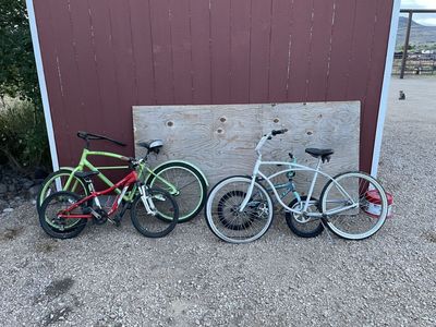 4 Bikes (Specialized)