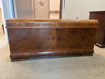 Vintage Lane Altavista Va Wooden Cedar Hope Chest Trunk