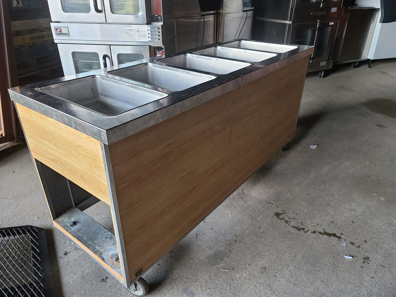 Duke Hot Buffet Steam Well 5 Hole Electric