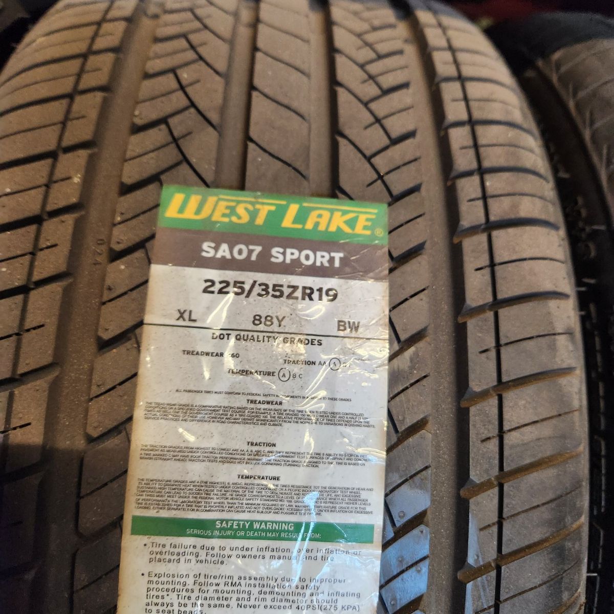 225/35r19 Westlake sa07 sport