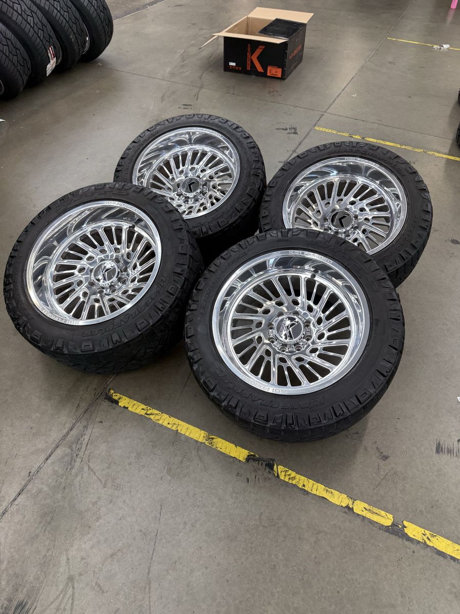 22x12 KG1 forged “Eddys”/ 35x12.50r22 Nitto tires 8x6.5