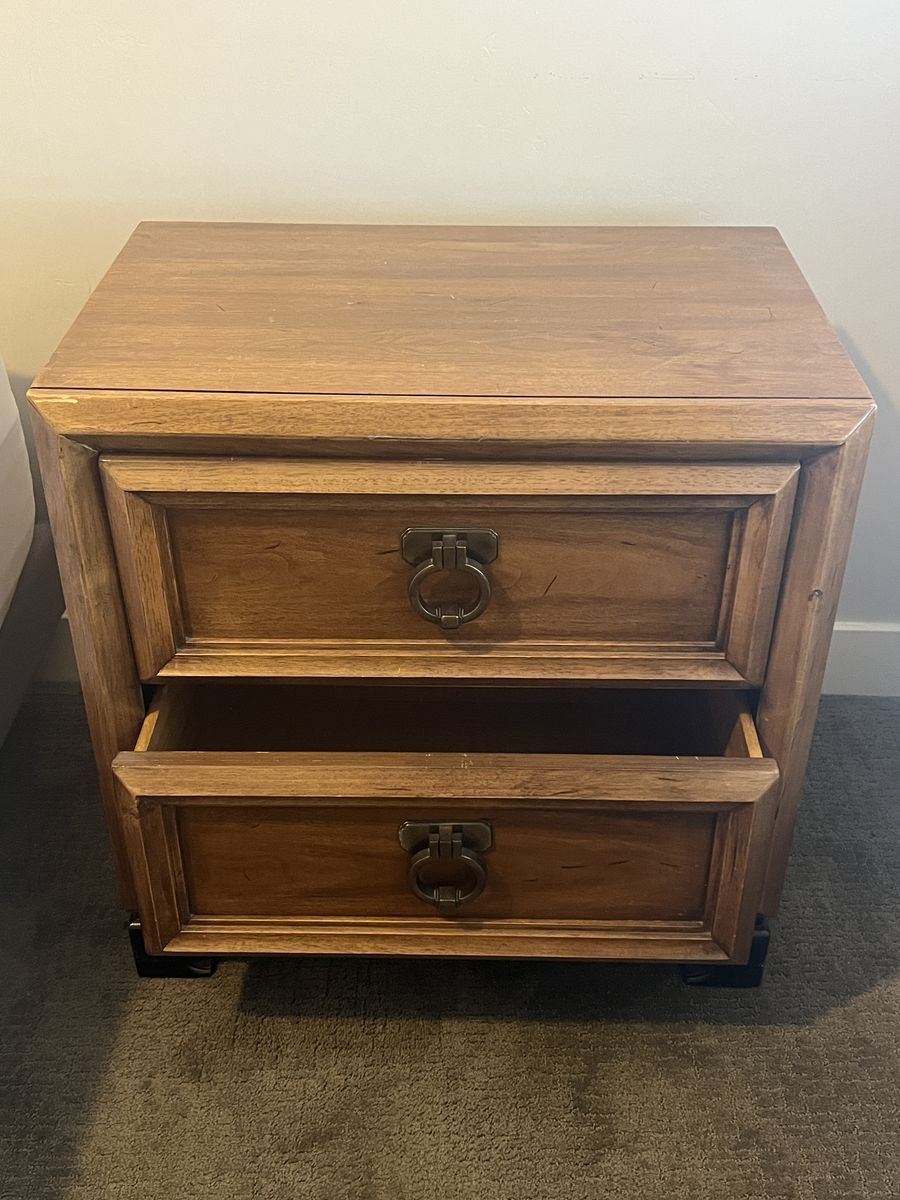 Thomasville Night Stand