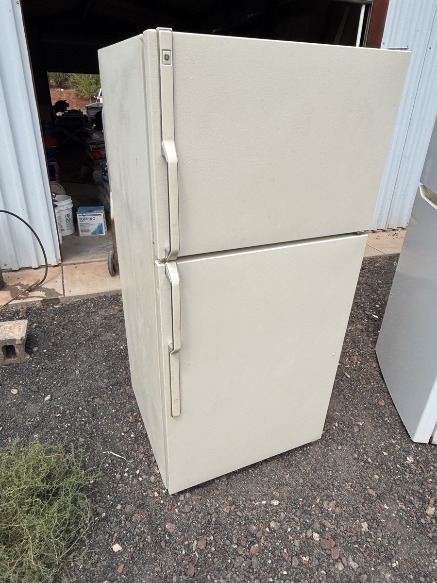 General Electric fridge 