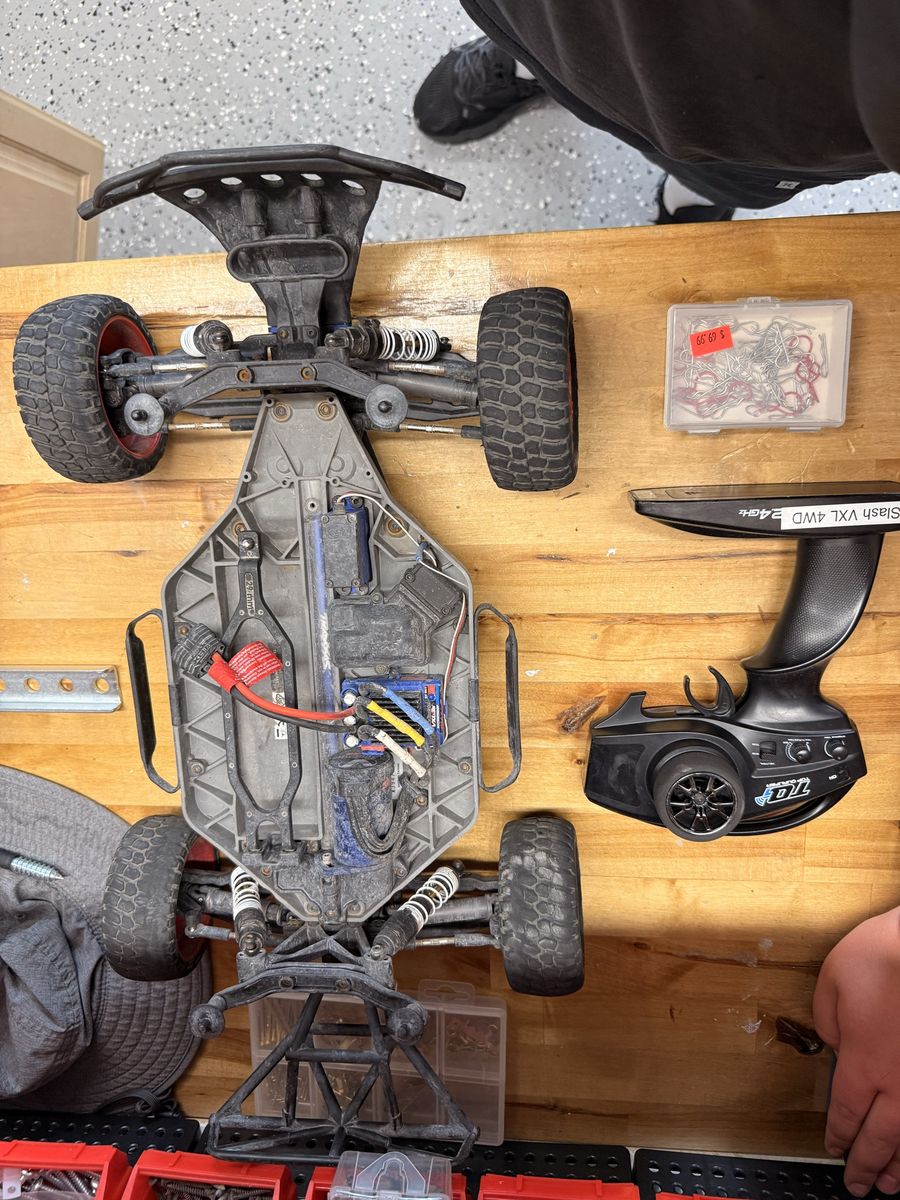 Traxxas slash 4wd