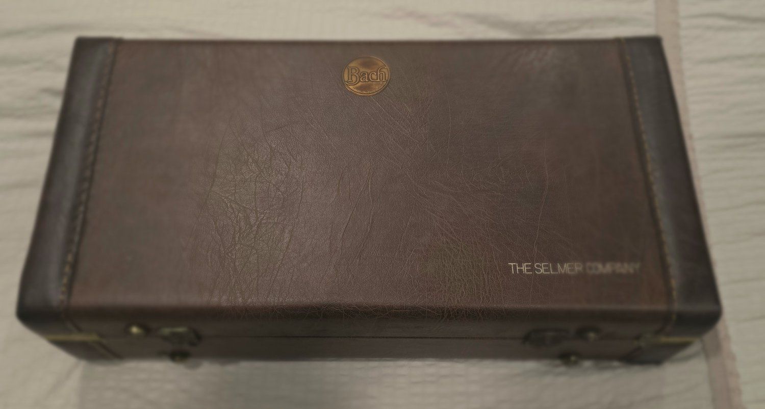 Vintage Vincent Bach Selmer Brown Hard Trumpet Case - Brass Hardware