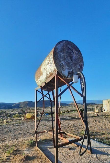 Main image 4