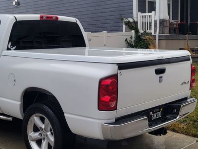Dodge Ram 3rd generation 2002 - 2009 Tonneau Cover