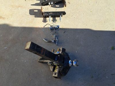 equalizer hitch and wheel blocks