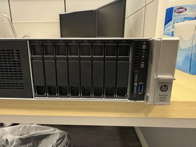 HP ProLiant DL380 Gen9 (2 Available)