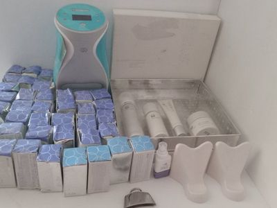 Mega-Lot: Nu Skin ageLOC Me Smart Skincare System - Device, Calibration Starter Kit, & 30+ Refill Cartridges Bundle