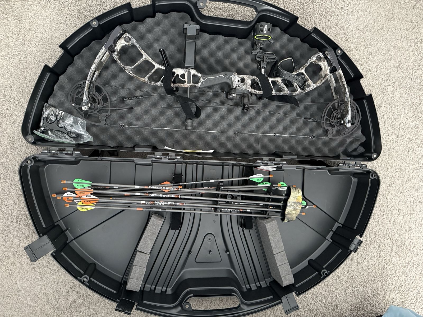 Main image 3