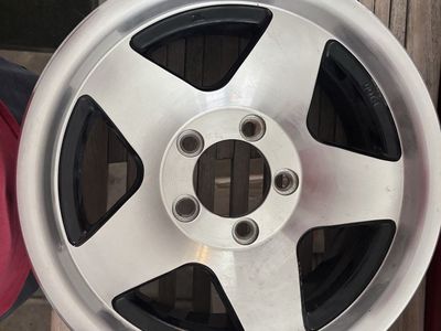 14 x 6 Trailer Wheel - Bright Aluminum with Black Accents (5 on 4-1/2)