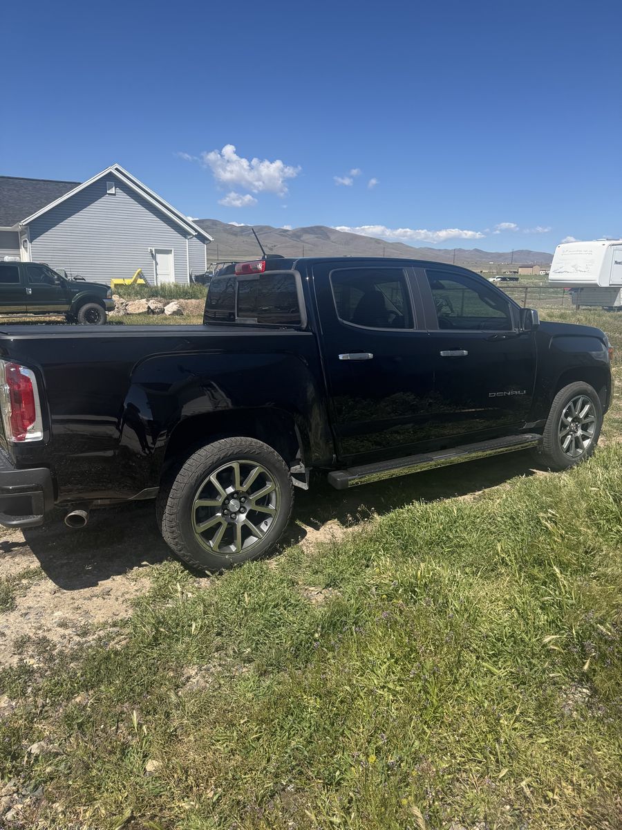 2022 GMC Canyon Denali