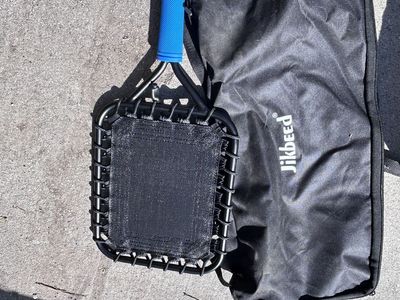 Baseball/softball pop fly racket