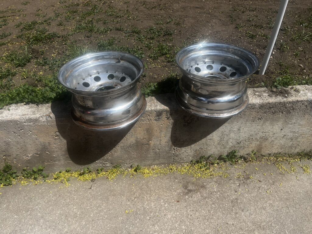 2 Chrome Wheel Rims Ford 5 On 5 1/2, 15 Inch 8 In