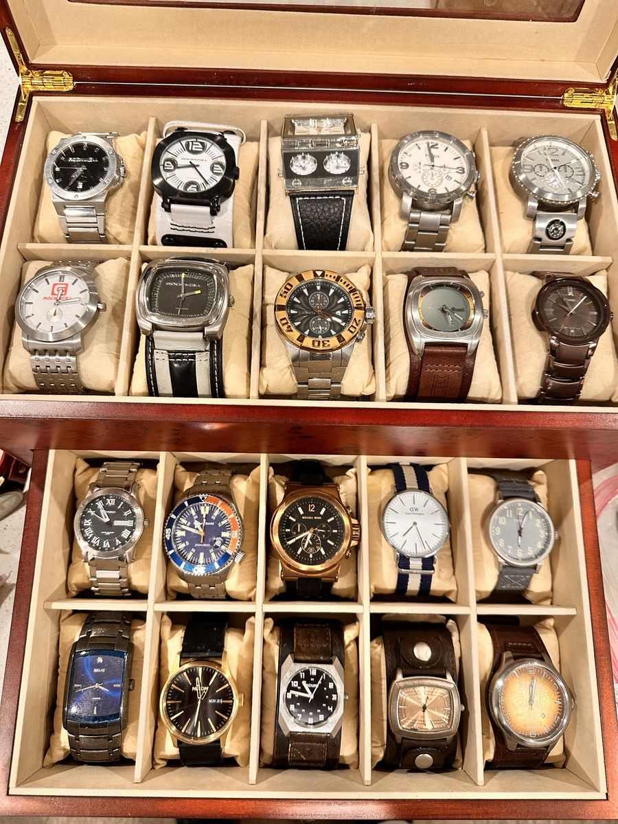 Large Collection of Men's Wristwatches - Fossil, Rockwell, Nixon & More