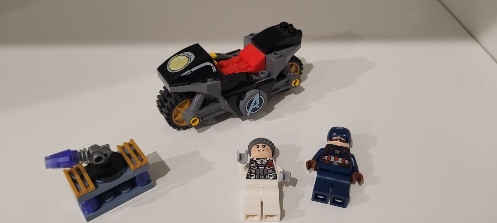 Lego Captain America and Hydra face-off