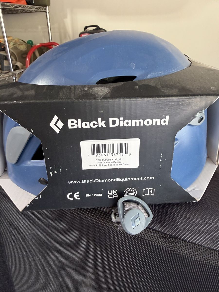 Black Diamond Half Dome Climbing Helmet - Size S/M, Blue, BD62029DENSM_M1