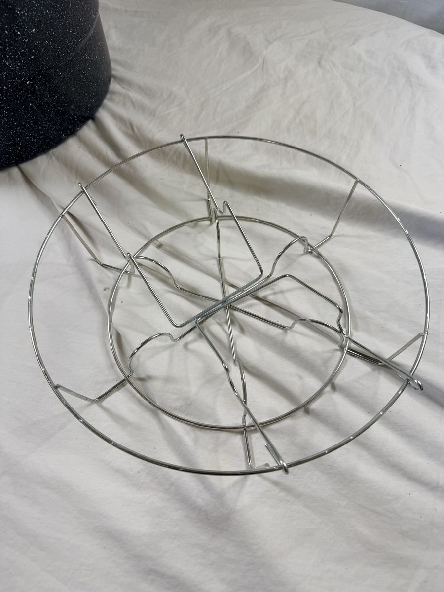 Main image 6