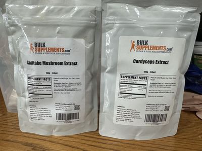 Bulk Supplements Shiitake Mushroom Extract & Cordyceps Extract